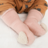 chaussettes roses bébé antidérapantes